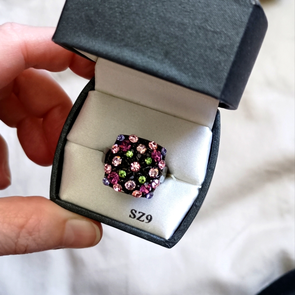 Vintage New in Box Pink Purple Cocktail Ring Size 9